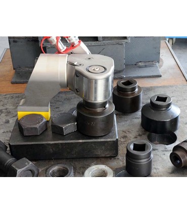 1IBT 1.800 Nm Square Drive Hydraulic Torque Wrench